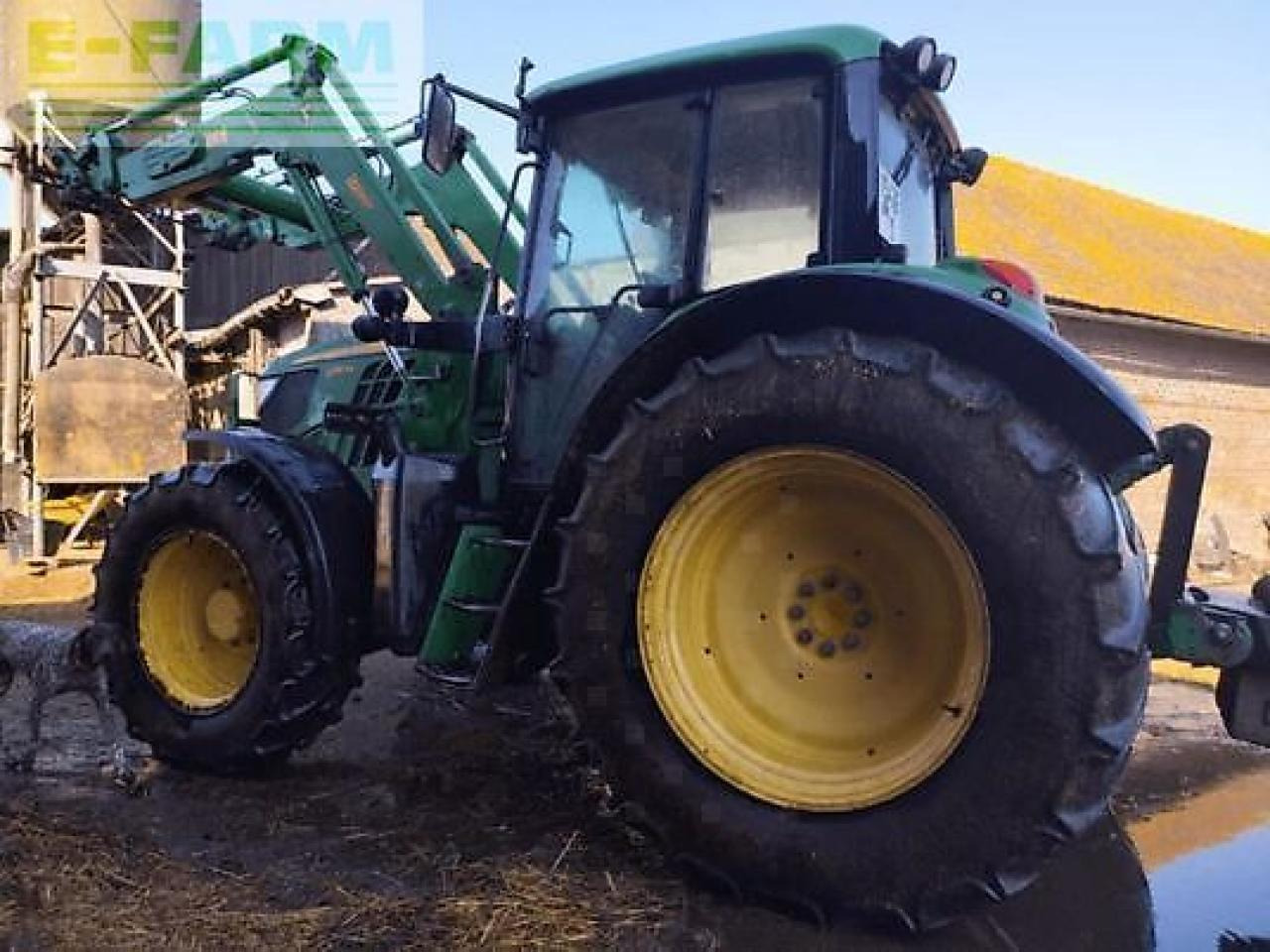 John Deere 6115m - Tractor: afbeelding 1 John Deere 6115m - Tractor: afbeelding 1