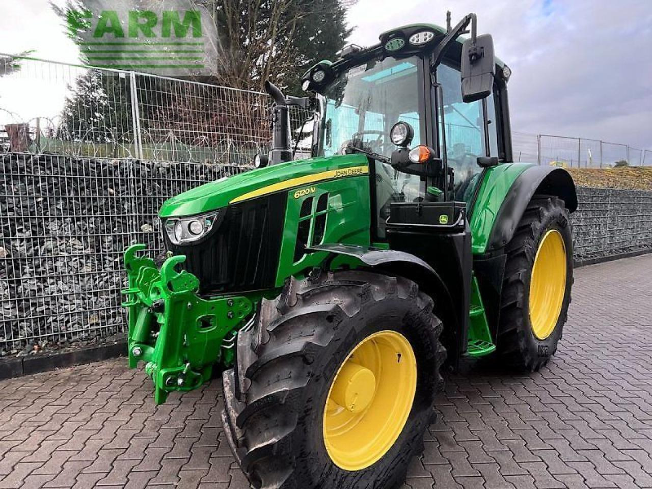 John Deere 6120m - Tractor: afbeelding 1 John Deere 6120m - Tractor: afbeelding 1