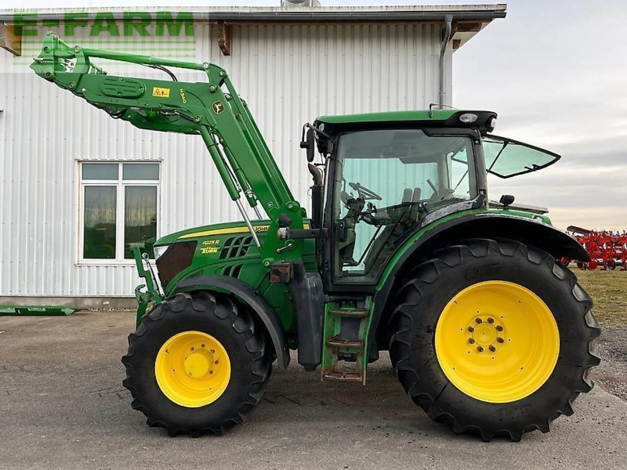 John Deere 6125r - Tractor: afbeelding 1 John Deere 6125r - Tractor: afbeelding 1