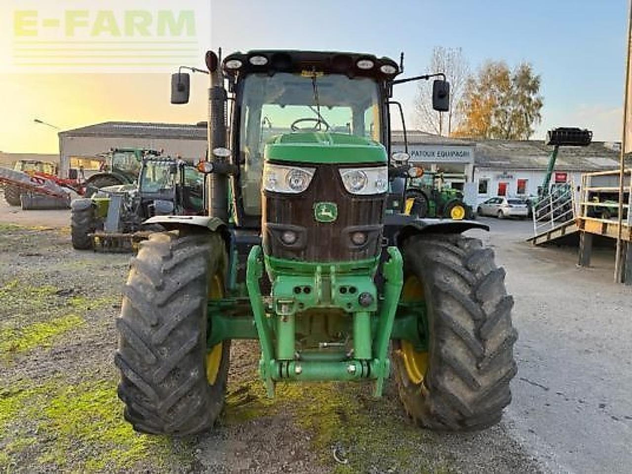 John Deere 6140r - Tractor: afbeelding 2 John Deere 6140r - Tractor: afbeelding 2