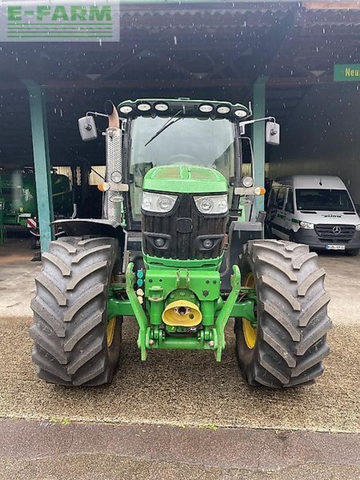John Deere 6150r - Tractor: afbeelding 2 John Deere 6150r - Tractor: afbeelding 2