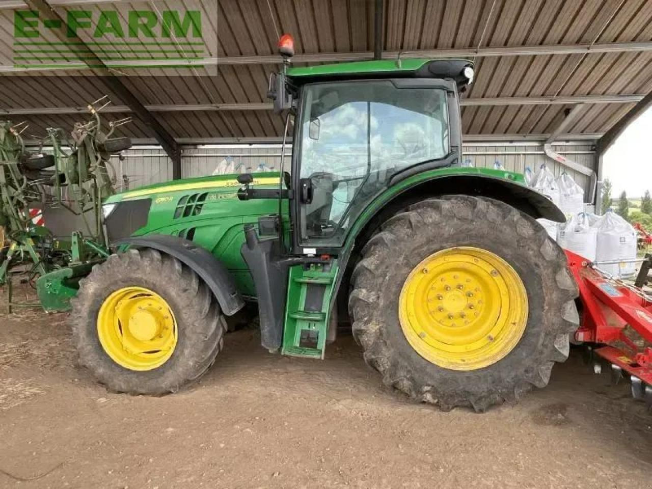 John Deere 6150r - Tractor: afbeelding 4 John Deere 6150r - Tractor: afbeelding 4