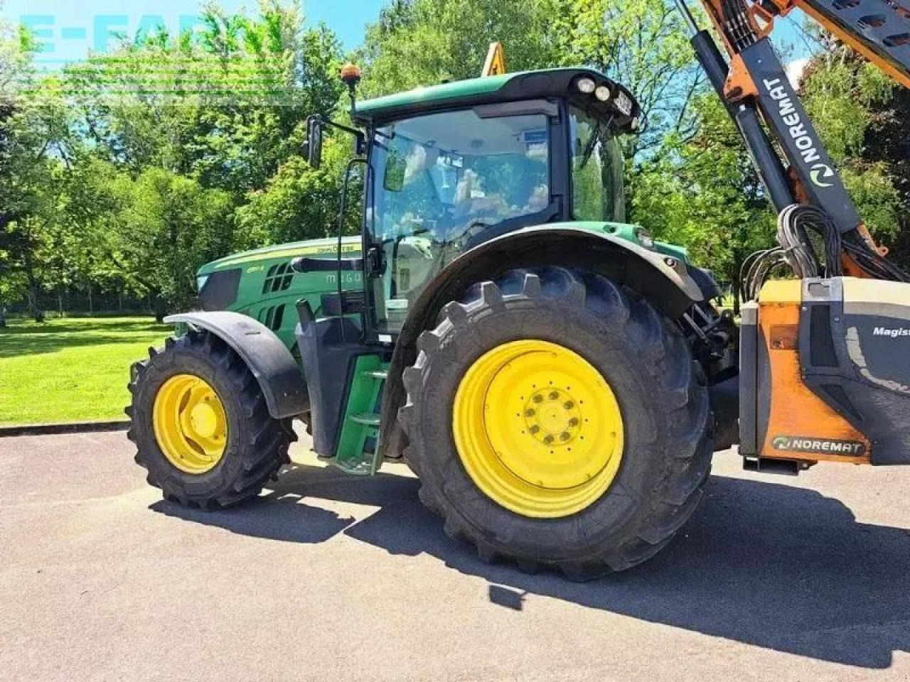 John Deere 6150r - Tractor: afbeelding 4 John Deere 6150r - Tractor: afbeelding 4