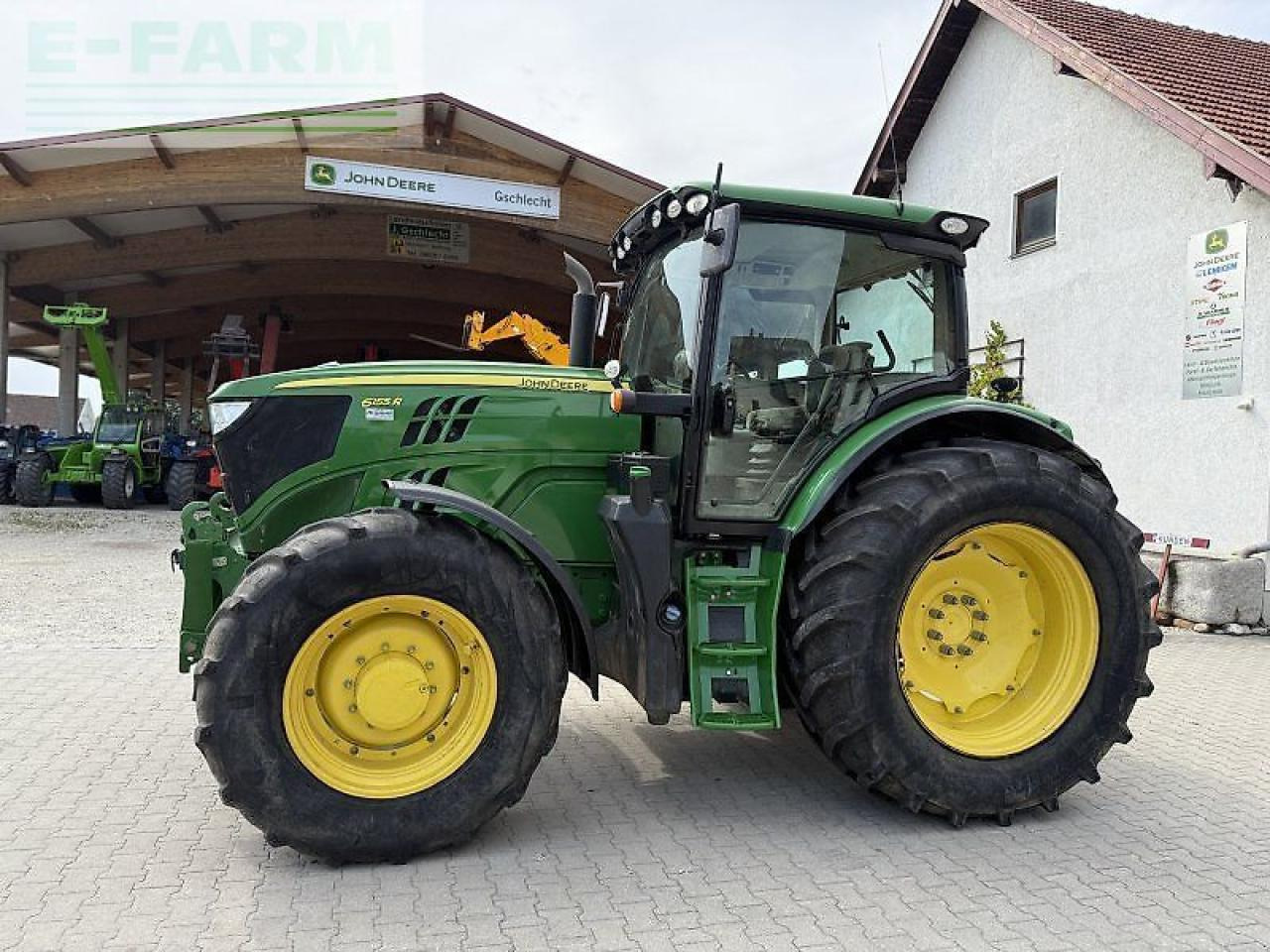 John Deere 6155r - Tractor: afbeelding 5 John Deere 6155r - Tractor: afbeelding 5