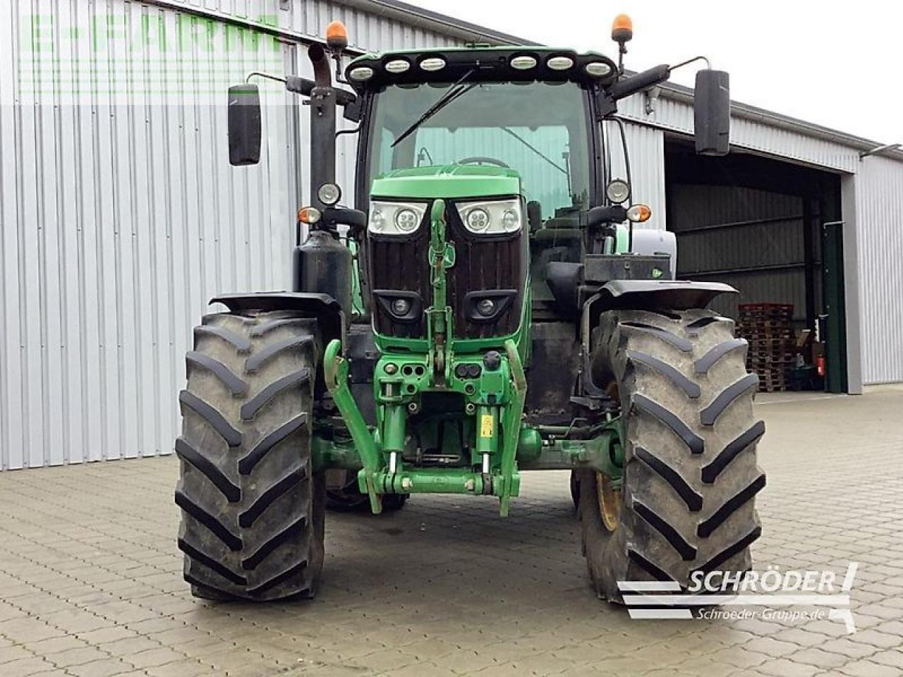John Deere 6175 r - Tractor: afbeelding 2 John Deere 6175 r - Tractor: afbeelding 2