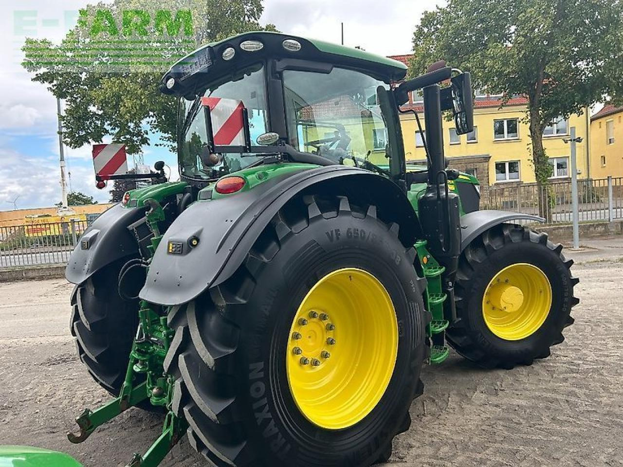 John Deere 6175r - Tractor: afbeelding 4 John Deere 6175r - Tractor: afbeelding 4