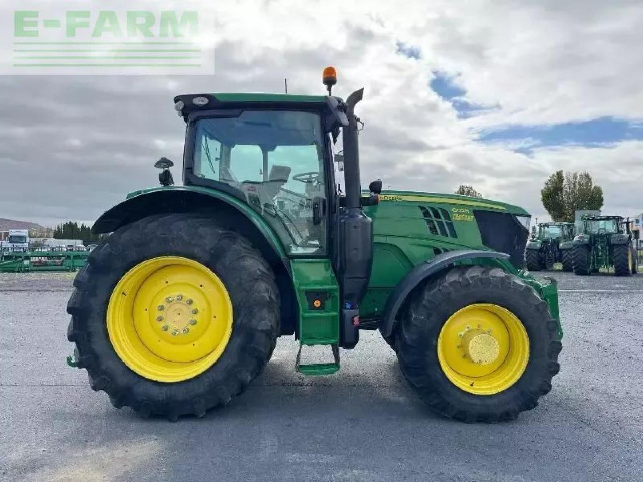 John Deere 6195r - Tractor: afbeelding 5 John Deere 6195r - Tractor: afbeelding 5