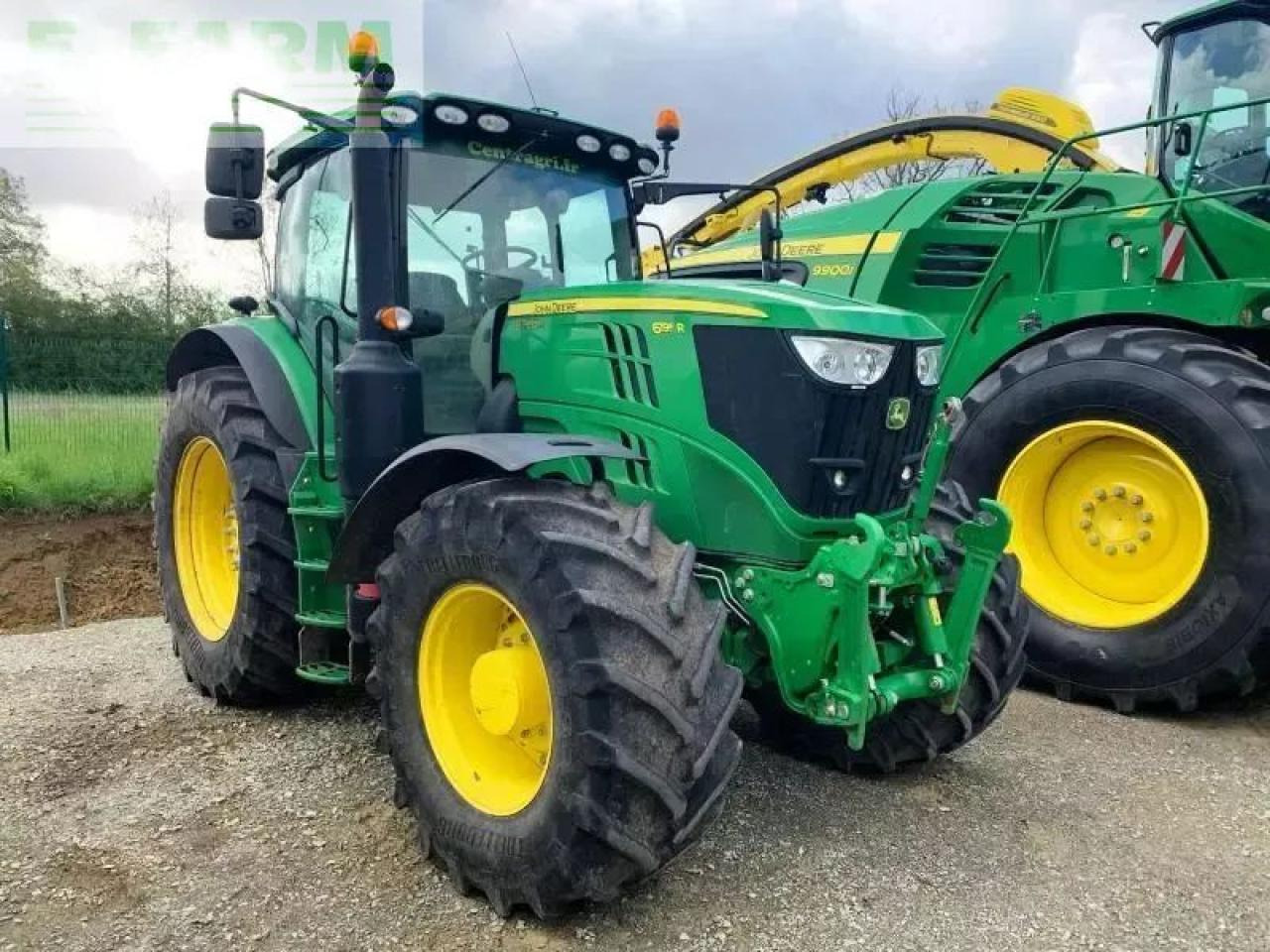 John Deere 6195r - Tractor: afbeelding 2 John Deere 6195r - Tractor: afbeelding 2