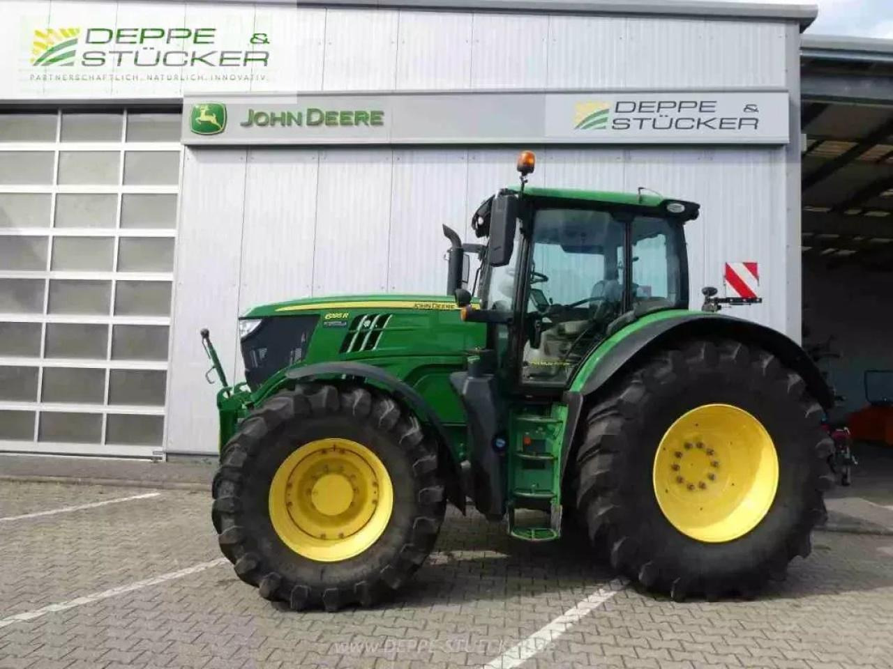 John Deere 6195r - Tractor: afbeelding 2 John Deere 6195r - Tractor: afbeelding 2