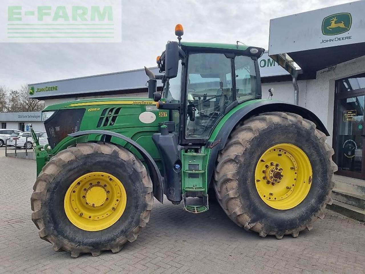 John Deere 6195r my17 ap 40 - Tractor: afbeelding 2 John Deere 6195r my17 ap 40 - Tractor: afbeelding 2