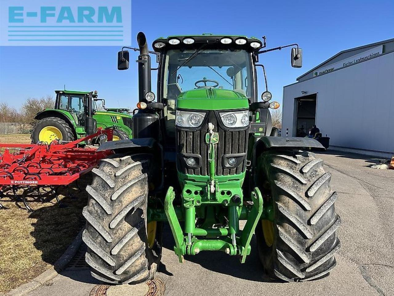 John Deere 6215r - Tractor: afbeelding 3 John Deere 6215r - Tractor: afbeelding 3