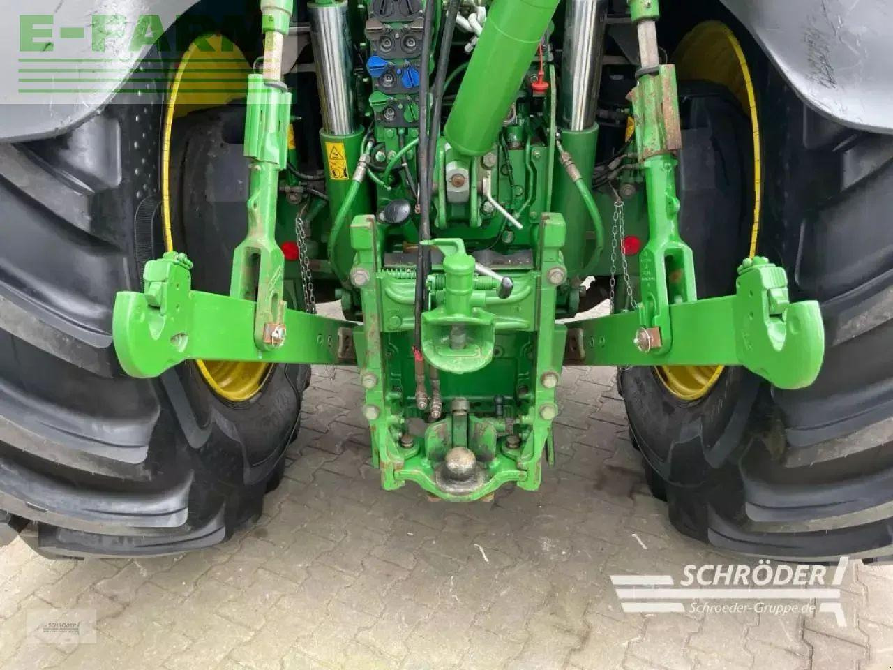 Tractor John Deere 6250 r: afbeelding 18 Tractor John Deere 6250 r: afbeelding 18