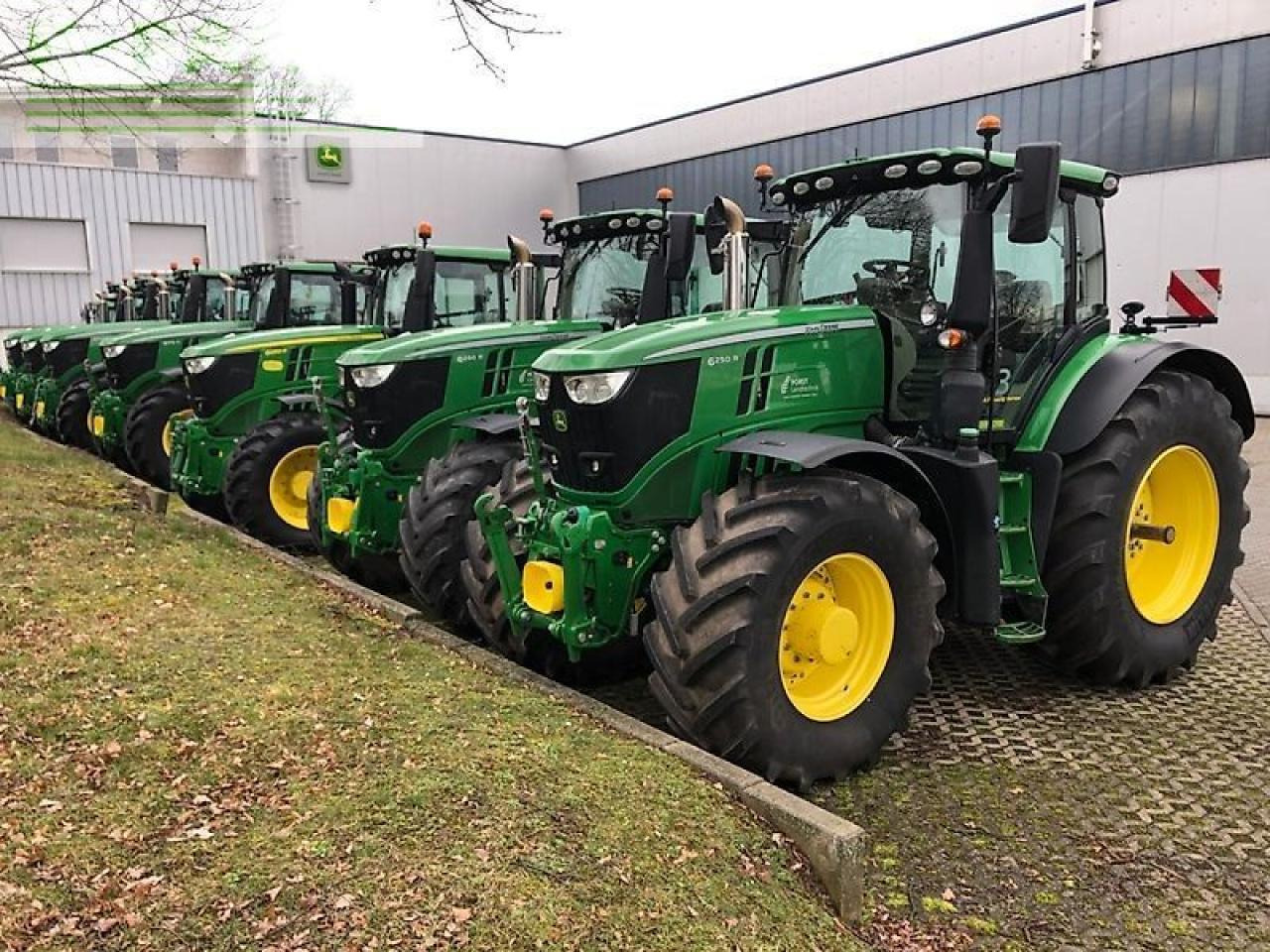 John Deere 6250r mit fkh/ fzw/ ap-40km/h - Tractor: afbeelding 1 John Deere 6250r mit fkh/ fzw/ ap-40km/h - Tractor: afbeelding 1