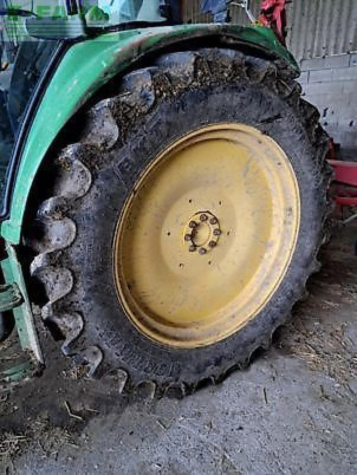 John Deere 6320 - Tractor: afbeelding 4 John Deere 6320 - Tractor: afbeelding 4