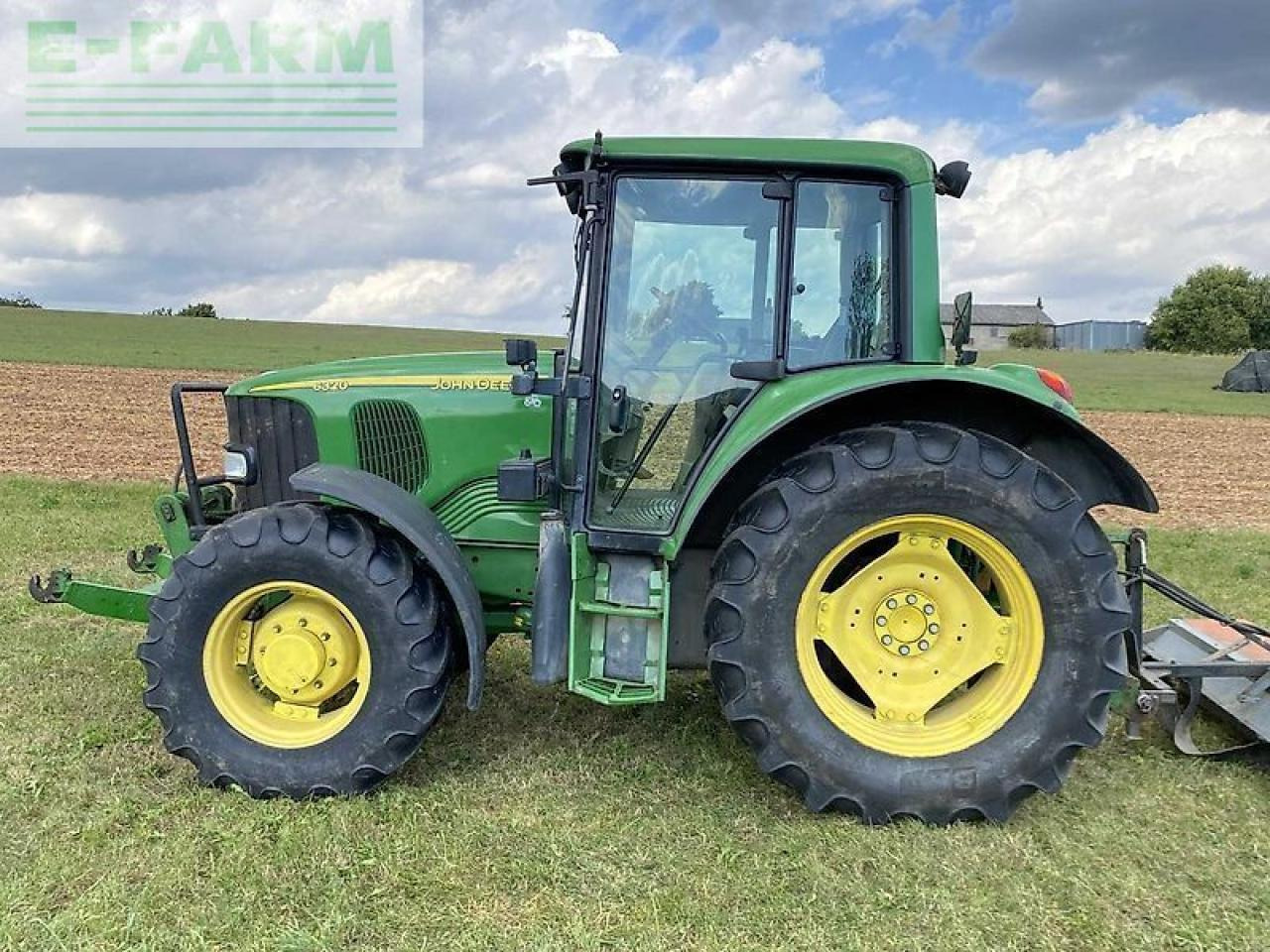 John Deere 6320 premium - Tractor: afbeelding 1 John Deere 6320 premium - Tractor: afbeelding 1