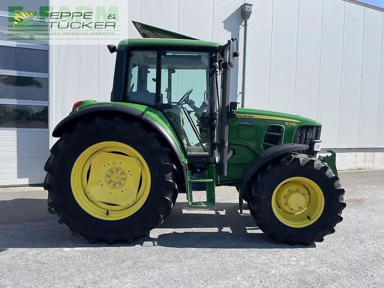 John Deere 6330 standard - Tractor: afbeelding 3 John Deere 6330 standard - Tractor: afbeelding 3