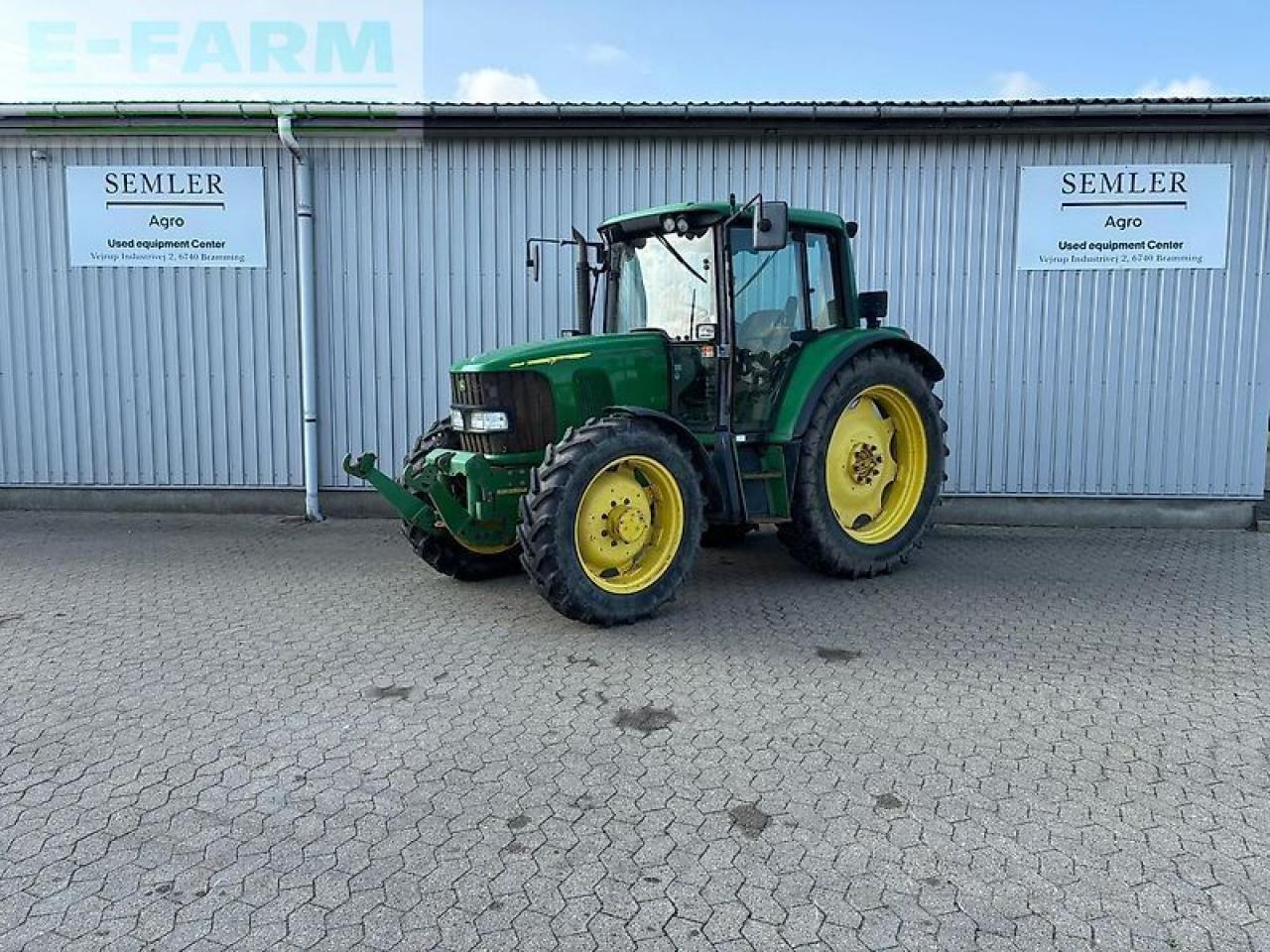 John Deere 6420 - Tractor: afbeelding 1 John Deere 6420 - Tractor: afbeelding 1