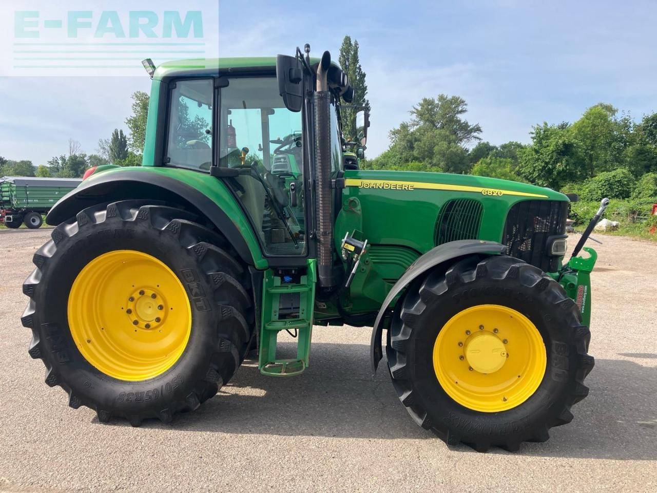 John Deere 6820 Premium - Tractor: afbeelding 5 John Deere 6820 Premium - Tractor: afbeelding 5