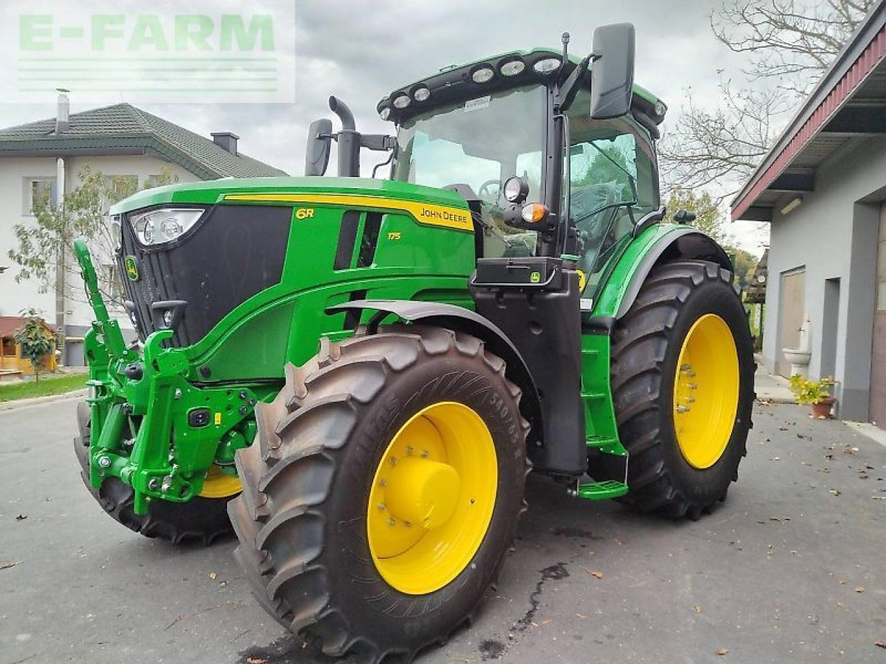 John Deere 6r 175 - Tractor: afbeelding 2 John Deere 6r 175 - Tractor: afbeelding 2