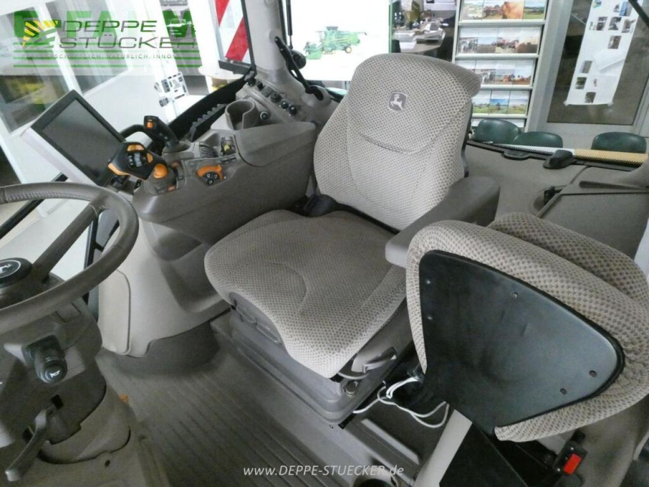 Tractor John Deere 6r 250: afbeelding 12 Tractor John Deere 6r 250: afbeelding 12