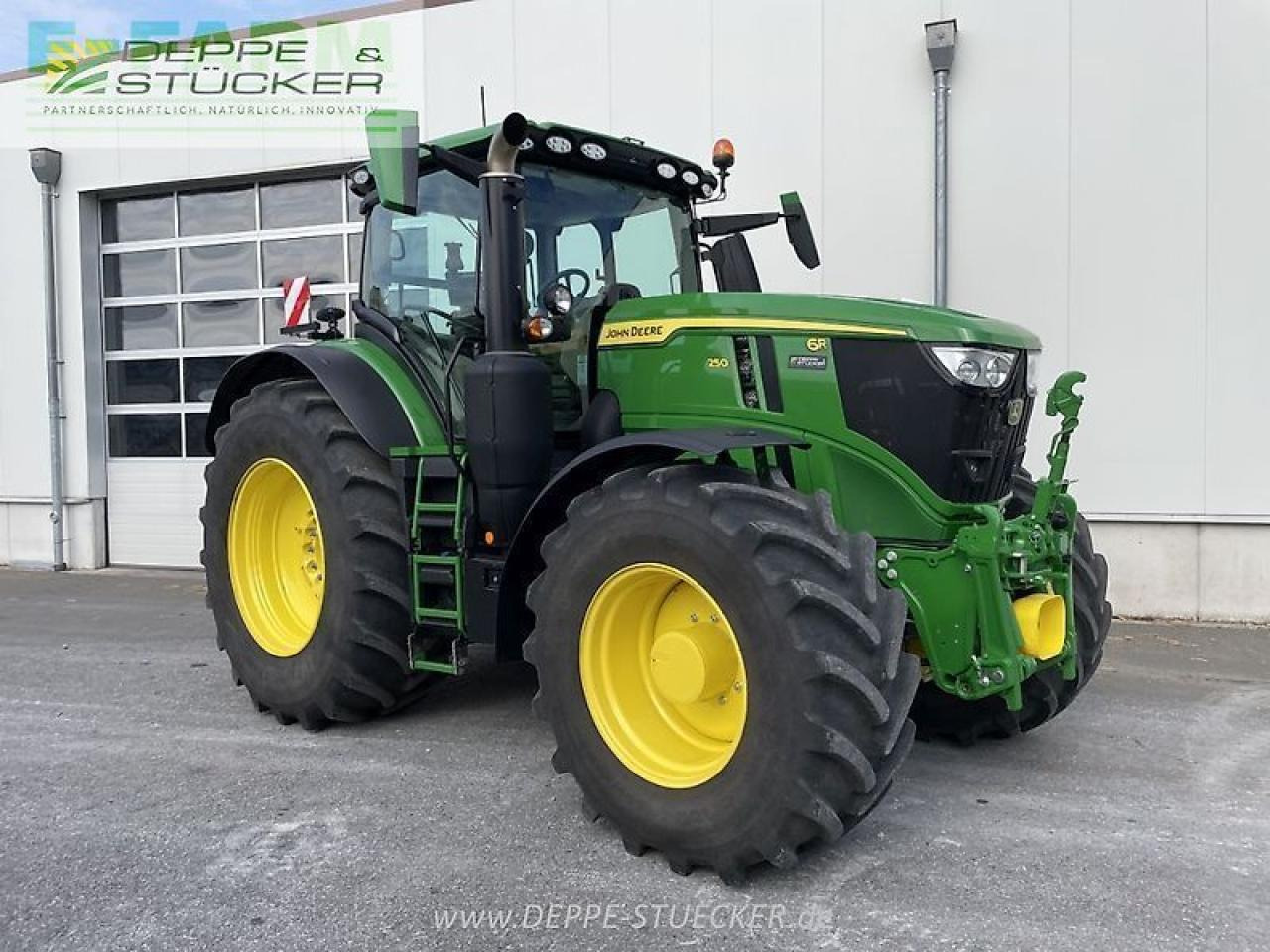 John Deere 6r 250 - Tractor: afbeelding 4 John Deere 6r 250 - Tractor: afbeelding 4