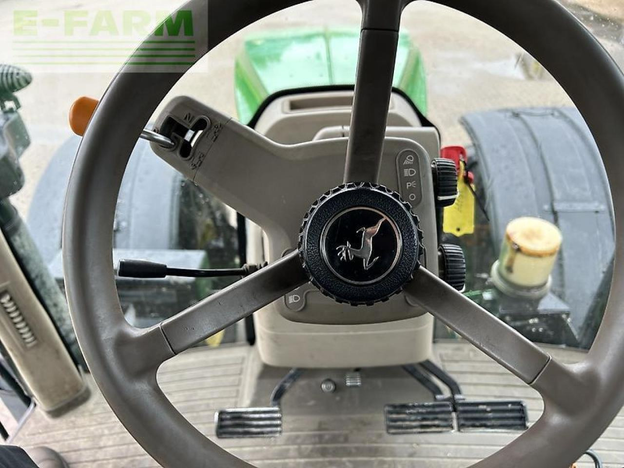 John Deere 7310r - Tractor: afbeelding 3 John Deere 7310r - Tractor: afbeelding 3