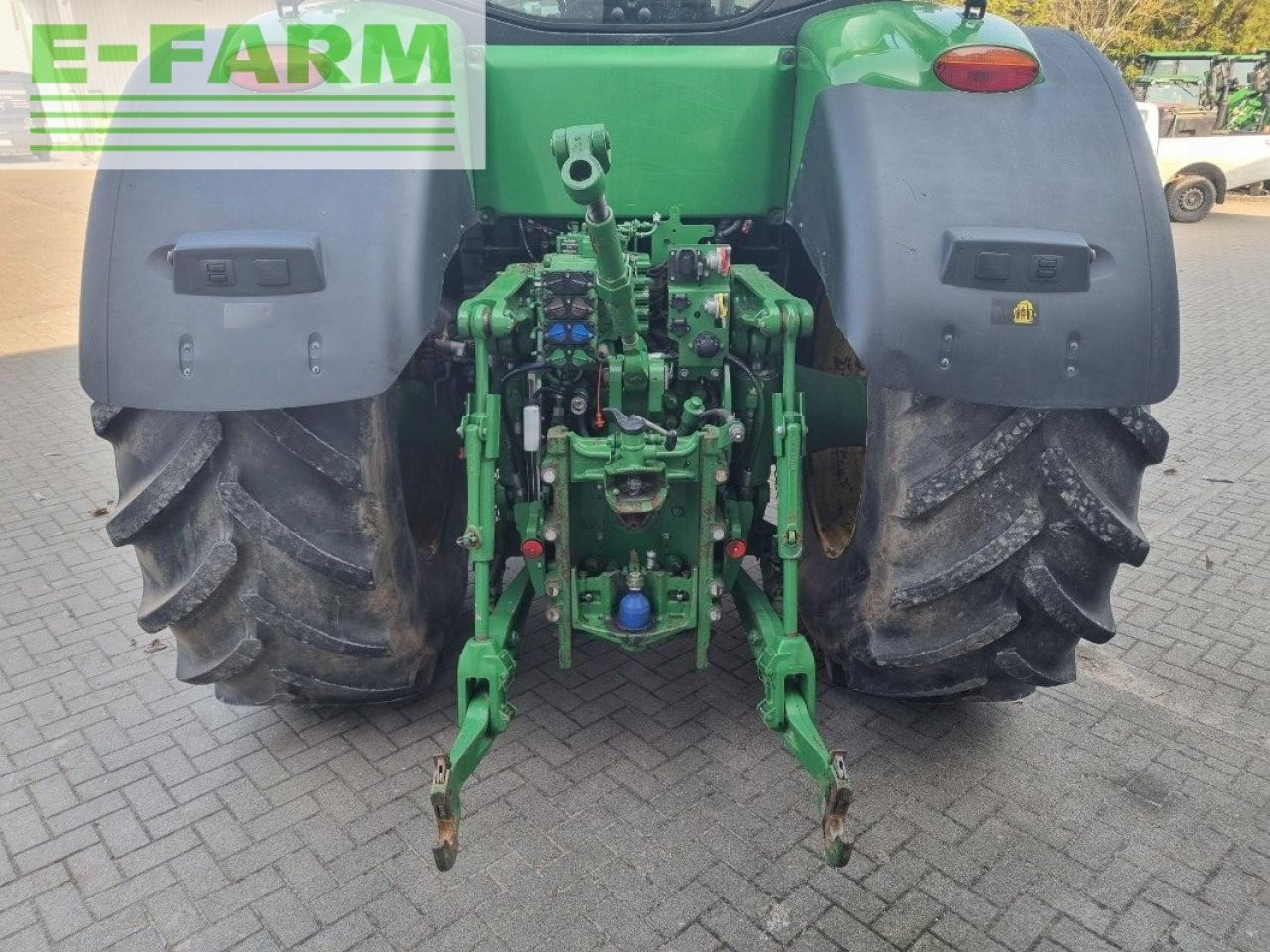 John Deere 7310r my16 e23 40 - Tractor: afbeelding 5 John Deere 7310r my16 e23 40 - Tractor: afbeelding 5