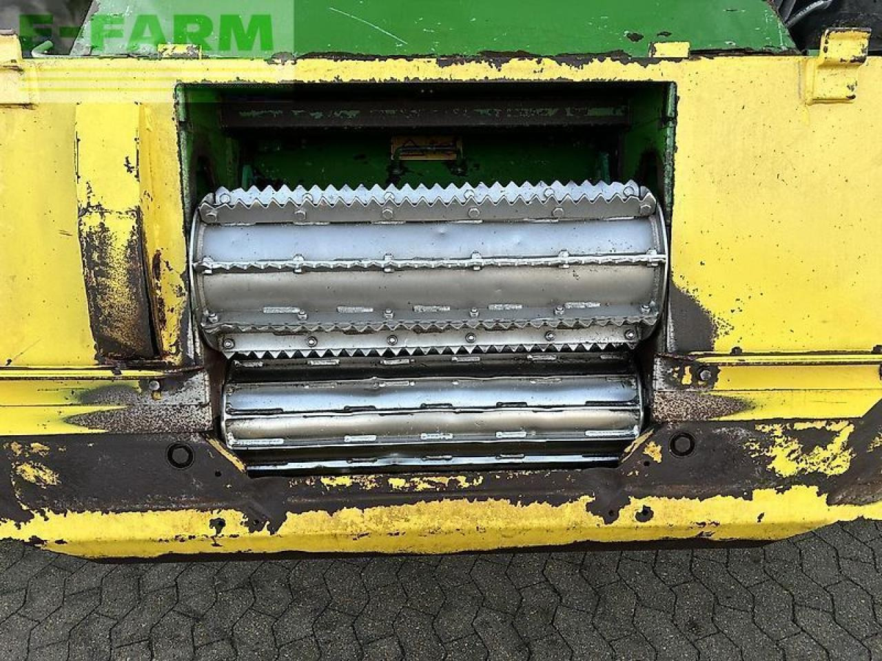 John Deere 7700 - Tractor: afbeelding 5 John Deere 7700 - Tractor: afbeelding 5