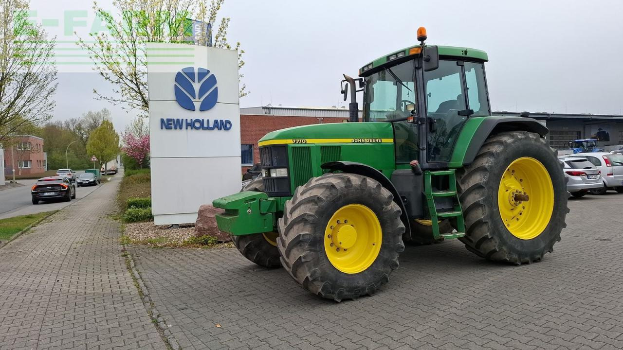 John Deere 7710 powerquad - Tractor: afbeelding 1 John Deere 7710 powerquad - Tractor: afbeelding 1