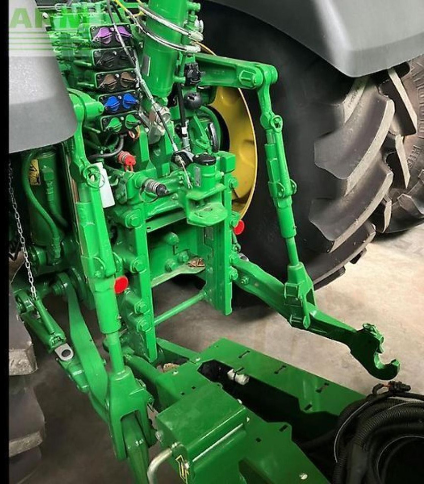 John Deere 7r 330 - Tractor: afbeelding 2 John Deere 7r 330 - Tractor: afbeelding 2