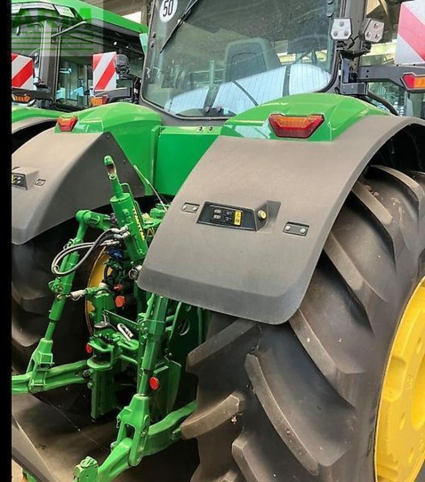John Deere 7r 330 - Tractor: afbeelding 4 John Deere 7r 330 - Tractor: afbeelding 4