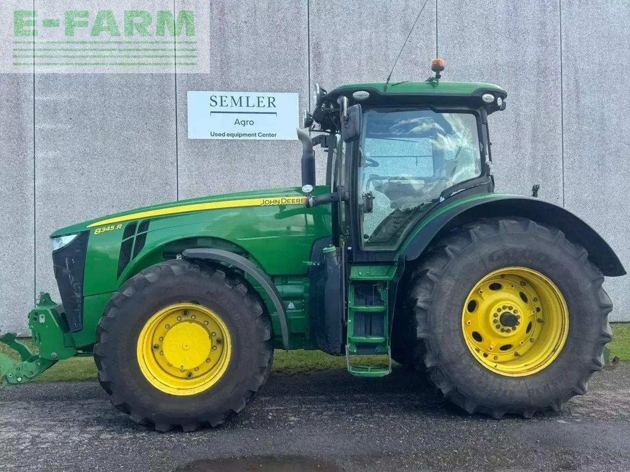 John Deere 8345r - Tractor: afbeelding 2 John Deere 8345r - Tractor: afbeelding 2