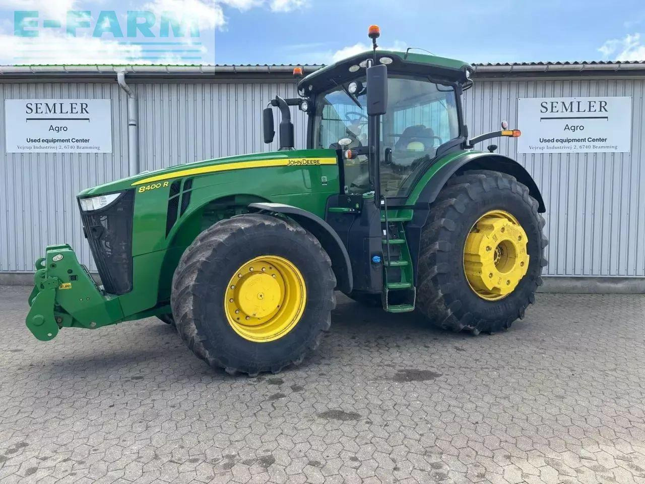 John Deere 8400r - Tractor: afbeelding 1 John Deere 8400r - Tractor: afbeelding 1