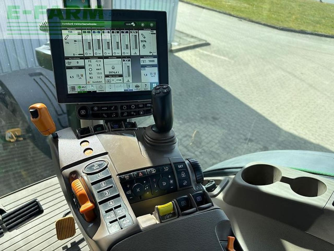 John Deere 8400r - Tractor: afbeelding 5 John Deere 8400r - Tractor: afbeelding 5