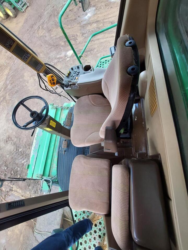 Maaidorser John Deere 9640WTS HillMaster: afbeelding 11