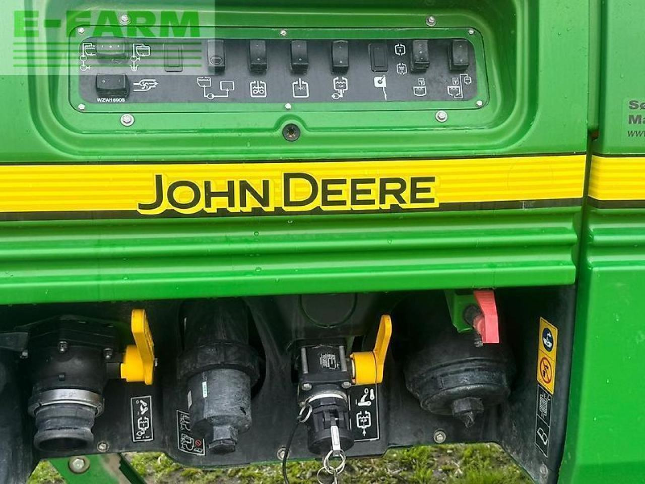 Getrokken veldspuit John Deere r952i: afbeelding 7