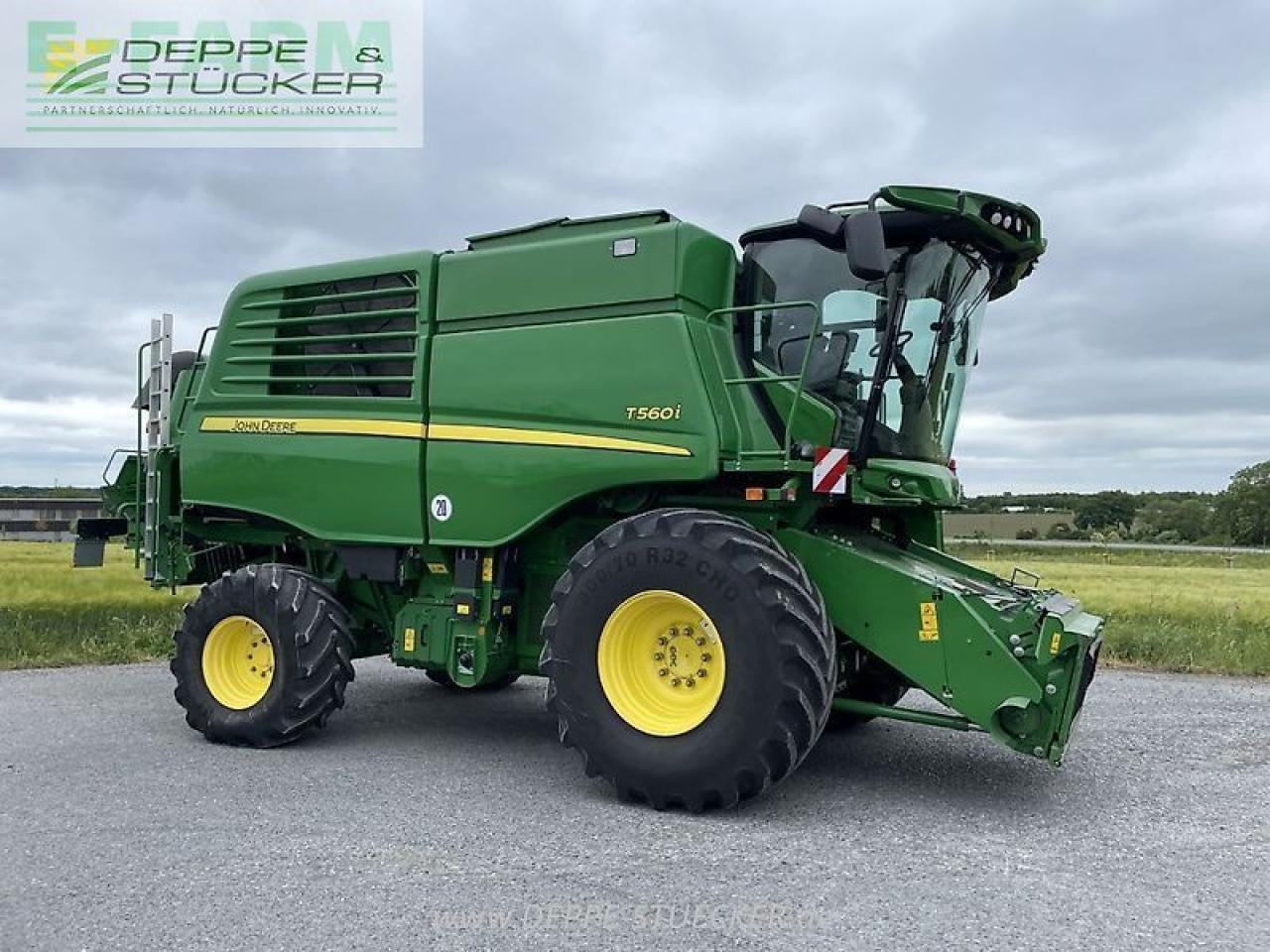 John Deere t560 mit 722pf - Maaidorser: afbeelding 4 John Deere t560 mit 722pf - Maaidorser: afbeelding 4