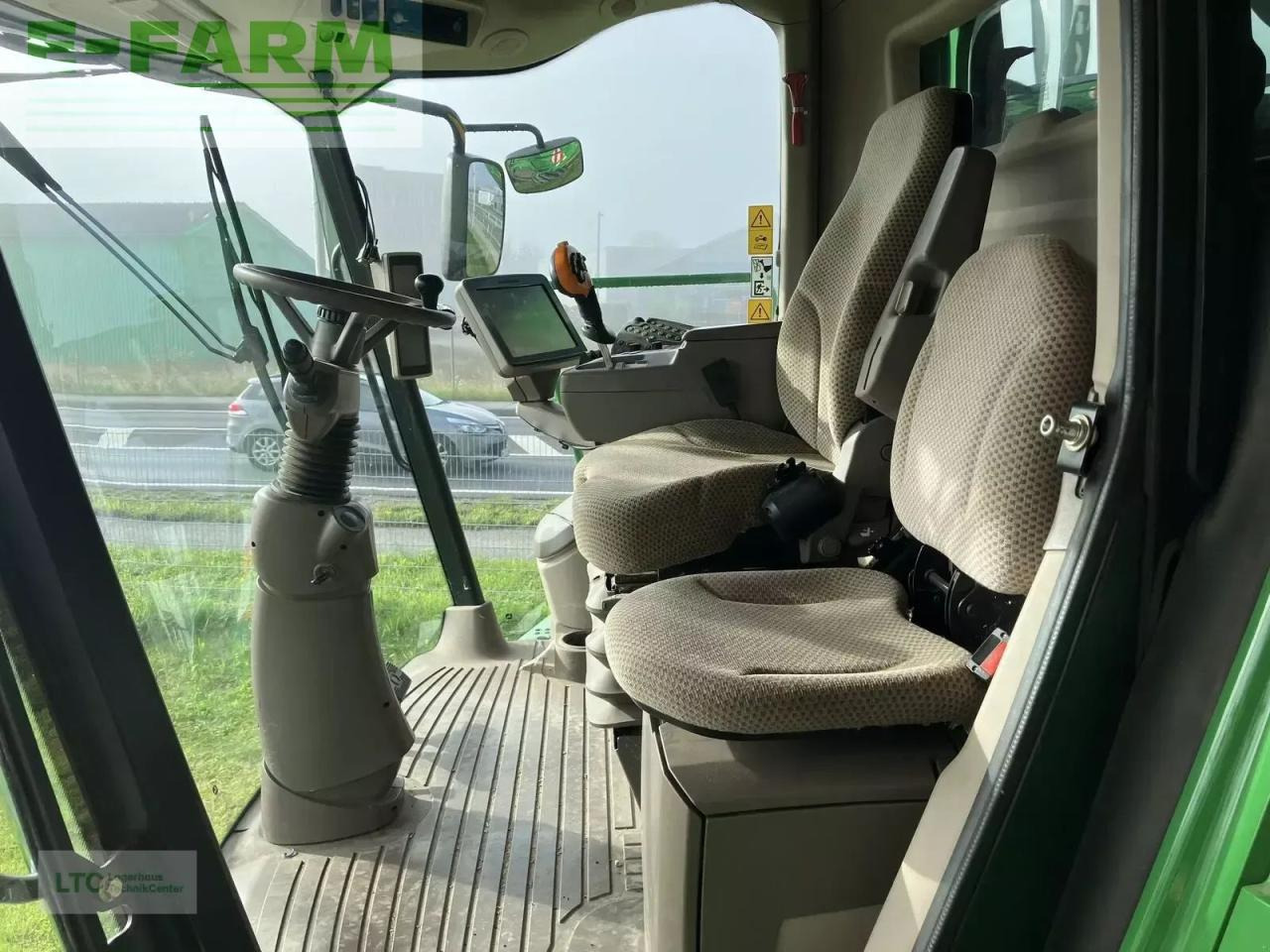 John Deere t670 - Maaidorser: afbeelding 2 John Deere t670 - Maaidorser: afbeelding 2