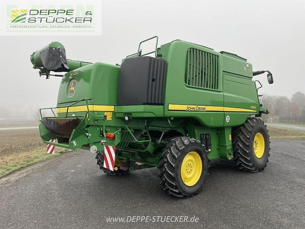 John Deere t670 mit 622r - Maaidorser: afbeelding 2 John Deere t670 mit 622r - Maaidorser: afbeelding 2