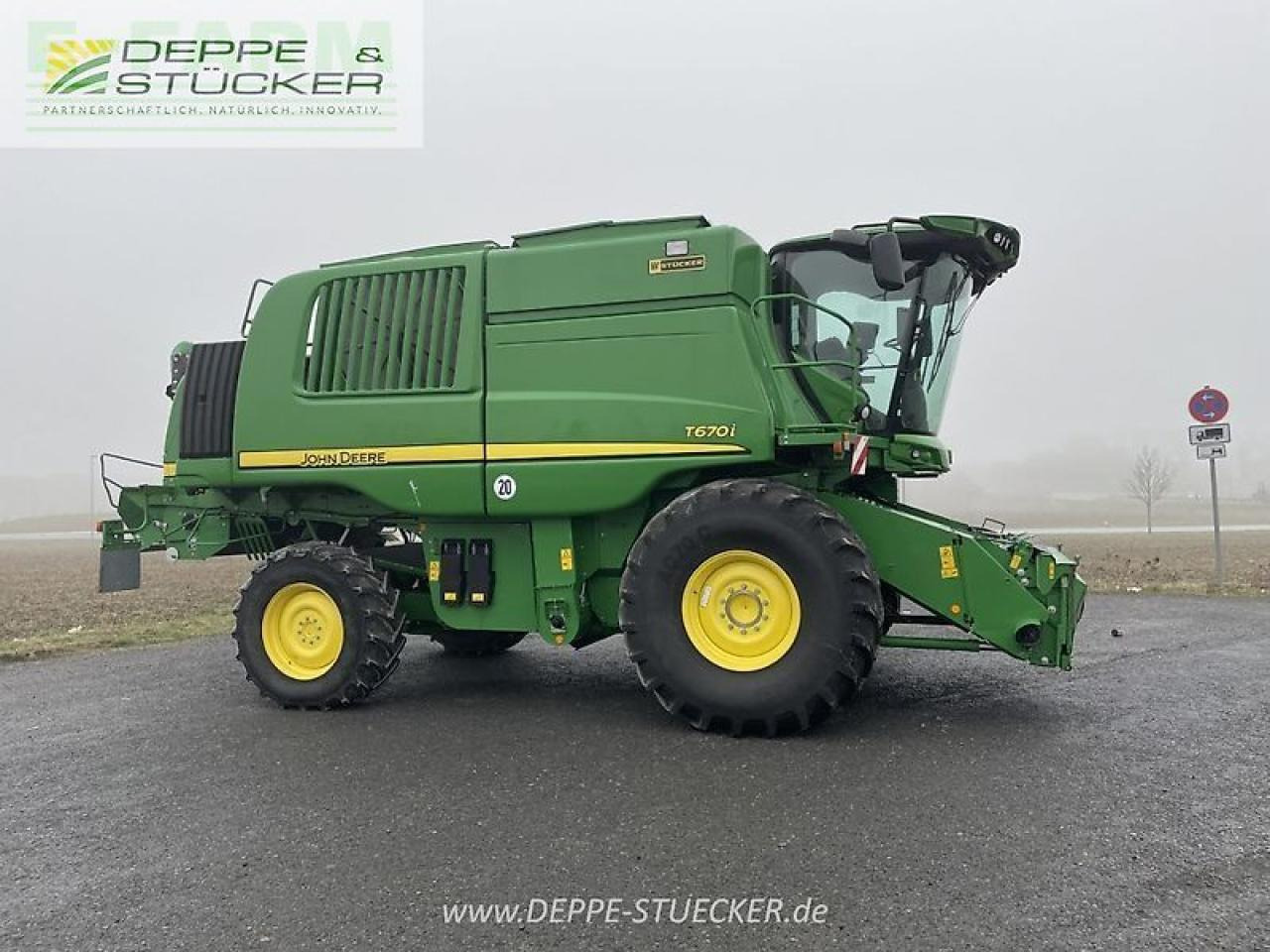 John Deere t670 mit 622r - Maaidorser: afbeelding 3 John Deere t670 mit 622r - Maaidorser: afbeelding 3
