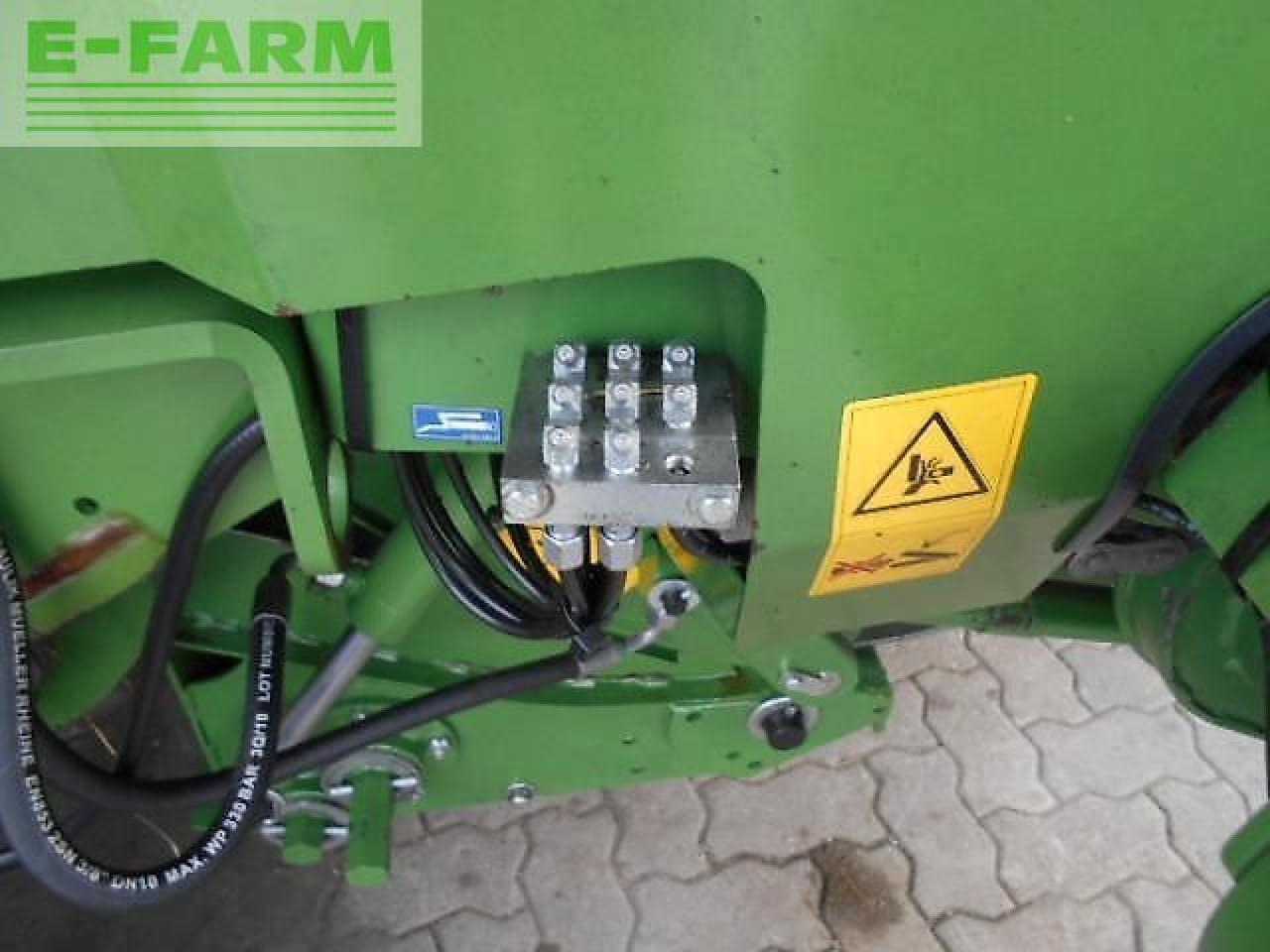 Vierkante balenpers Krone rundballenpresse comprima v180xc: afbeelding 10 Vierkante balenpers Krone rundballenpresse comprima v180xc: afbeelding 10