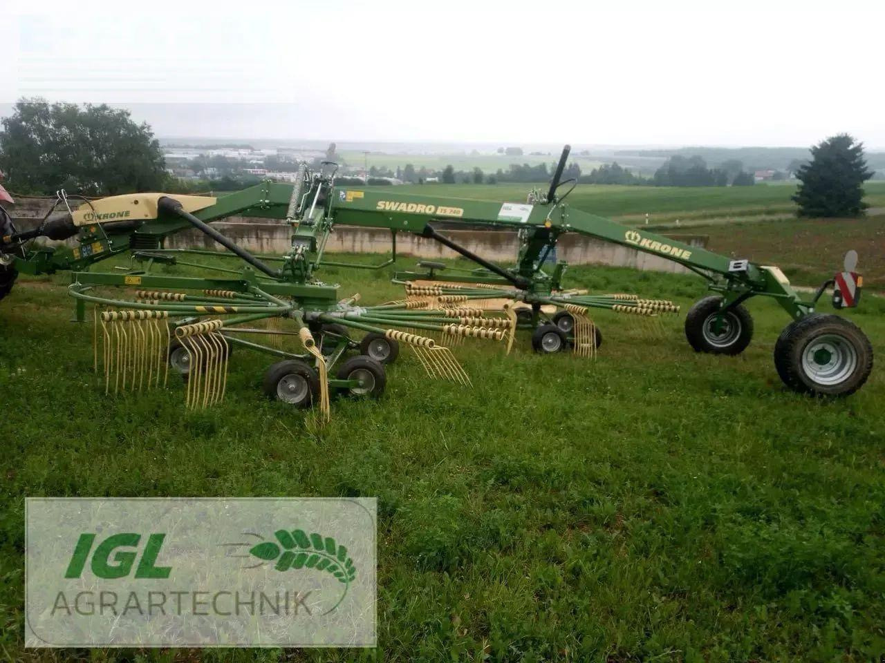 Krone swadro ts 740 - Hooischudder: afbeelding 3 Krone swadro ts 740 - Hooischudder: afbeelding 3