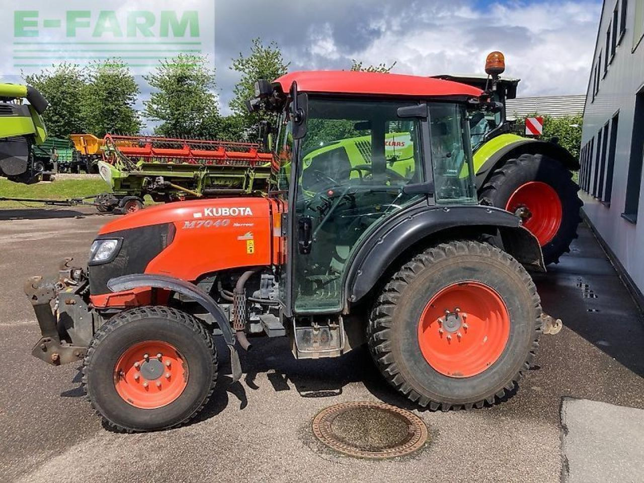 Kubota m7040 - Tractor: afbeelding 1 Kubota m7040 - Tractor: afbeelding 1