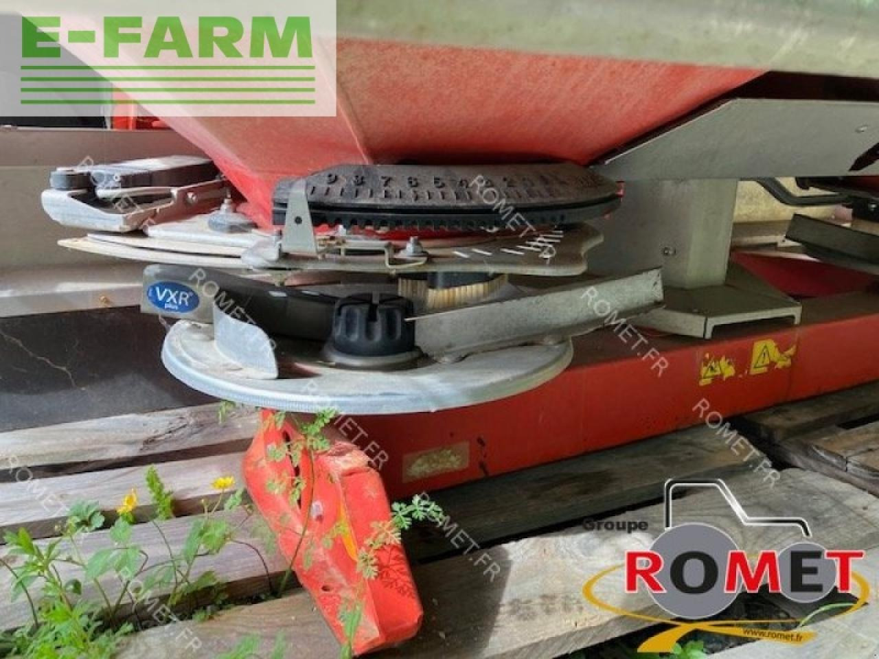 Kuhn axis 40.2 m-emc - Kunstmeststrooier: afbeelding 4 Kuhn axis 40.2 m-emc - Kunstmeststrooier: afbeelding 4