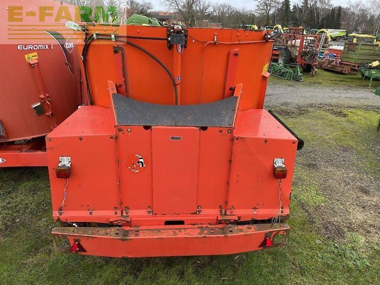 Kuhn euromix 1 1880 - Veeteelt materiaal: afbeelding 4 Kuhn euromix 1 1880 - Veeteelt materiaal: afbeelding 4