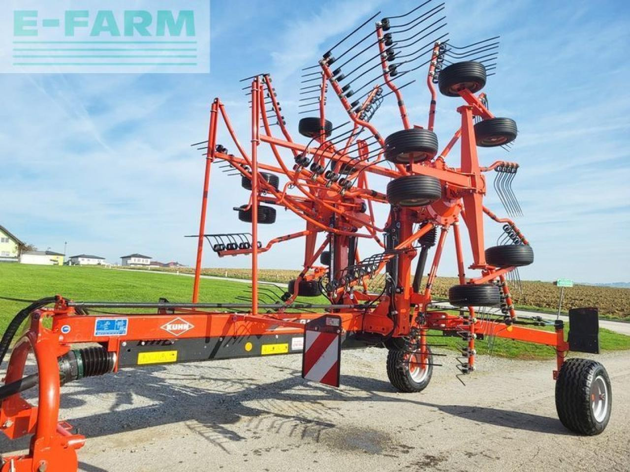 Kuhn ga7501+ 2-kreisel-mittelschwader - Hooischudder: afbeelding 1 Kuhn ga7501+ 2-kreisel-mittelschwader - Hooischudder: afbeelding 1