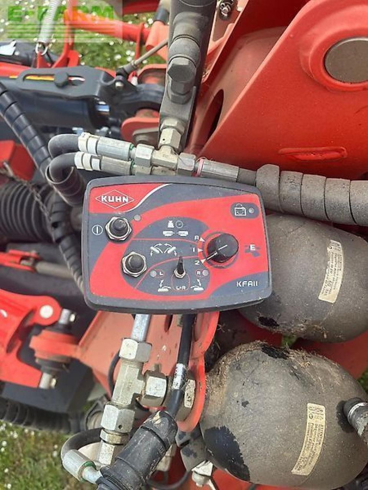 Kuhn gmd9530 - Maaimachine: afbeelding 5 Kuhn gmd9530 - Maaimachine: afbeelding 5