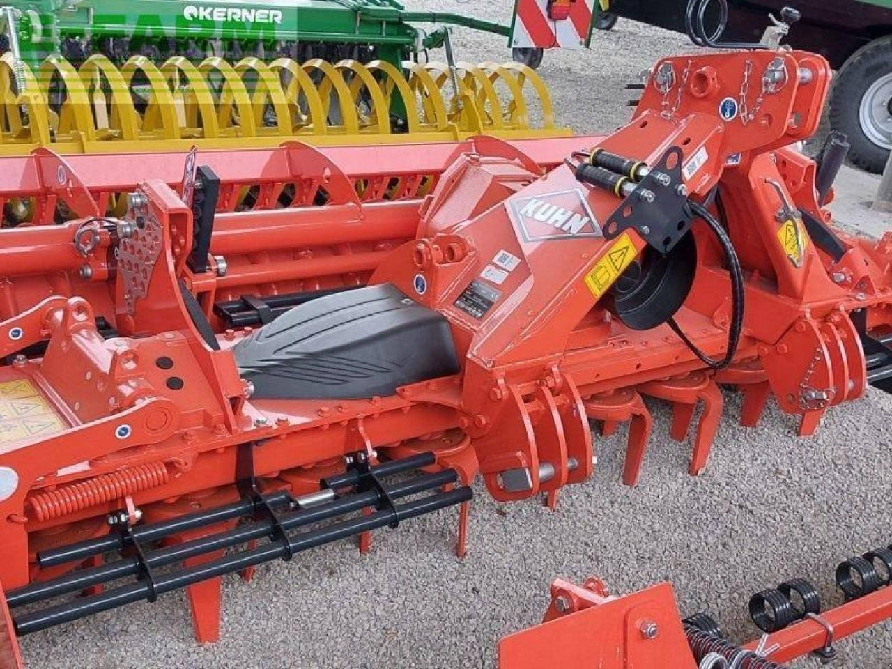 Kuhn hr 3020 - Schijveneg: afbeelding 1 Kuhn hr 3020 - Schijveneg: afbeelding 1