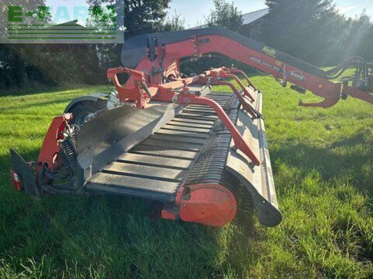 Kuhn merge maxx 950 - Hooischudder: afbeelding 2 Kuhn merge maxx 950 - Hooischudder: afbeelding 2