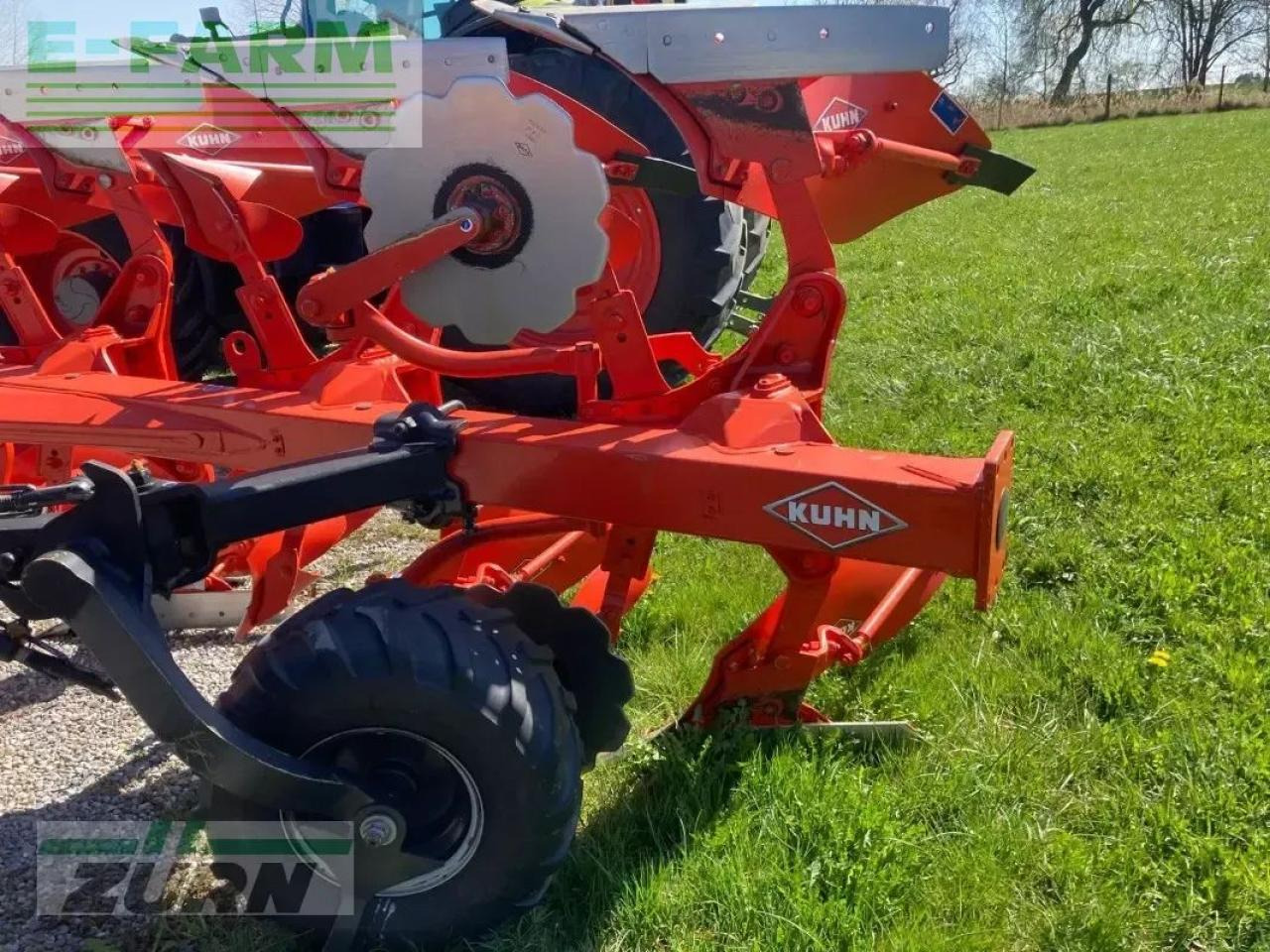 Kuhn vari-master 153 5e/6t96 - Ploeg: afbeelding 4 Kuhn vari-master 153 5e/6t96 - Ploeg: afbeelding 4